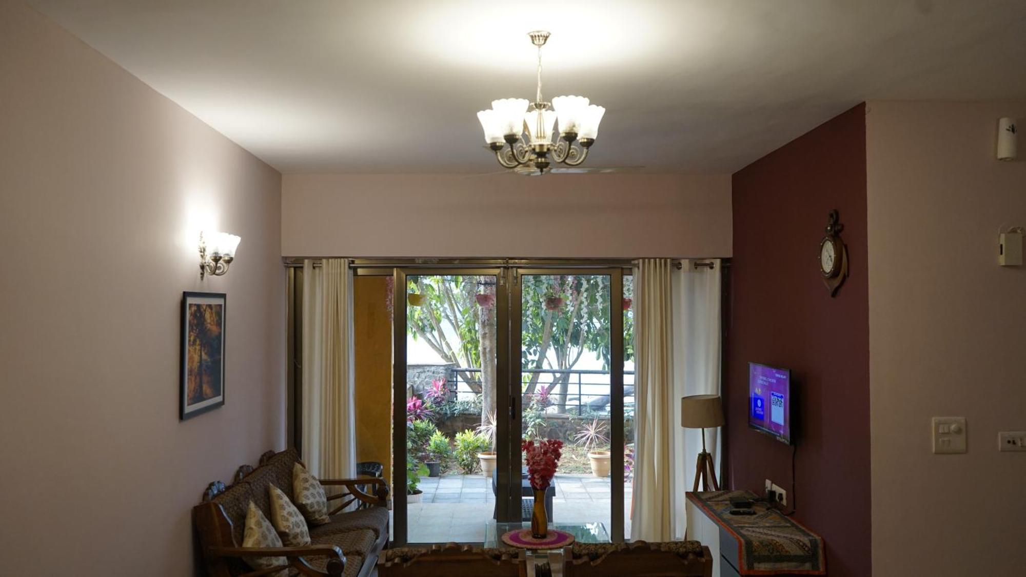 דירות לוואסה Portofino Treehouse מראה חיצוני תמונה